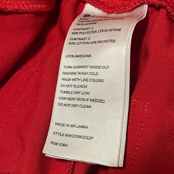 Figs WINNING RED Zamora high waisted scrub joggers, size petite XL - Picture 4 of 5